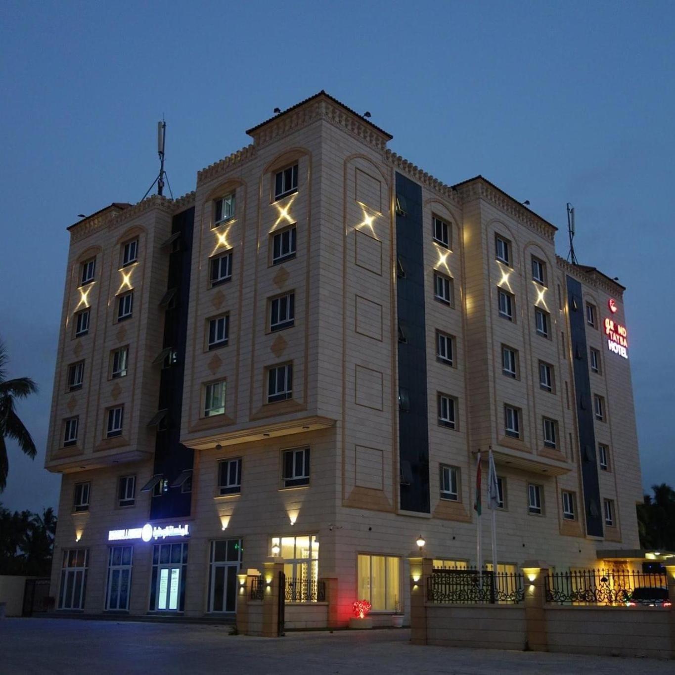 The Palace Hotel & Chalet Salalah Exterior photo