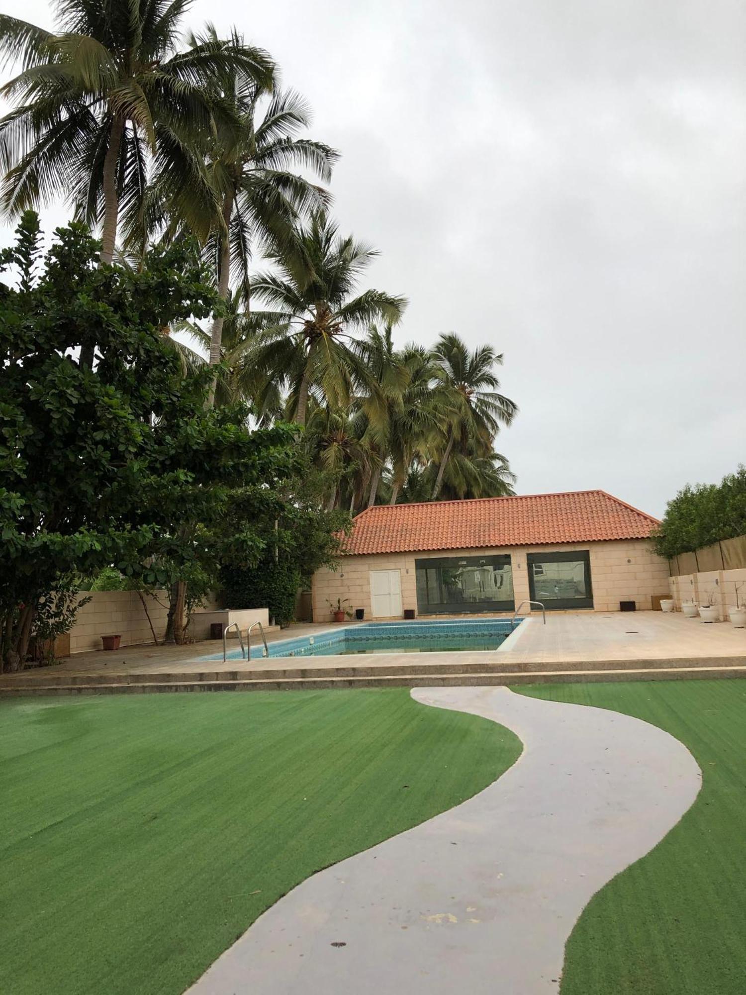 The Palace Hotel & Chalet Salalah Exterior photo